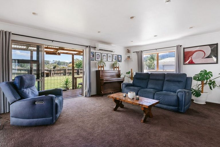 Photo of property in 33 Morrison Road, Taneatua, 3123