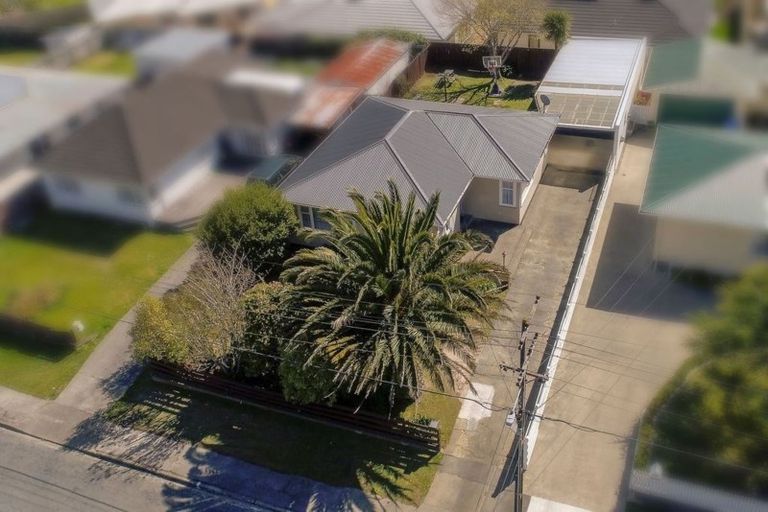 Photo of property in 11 Ruthven Road, Wainuiomata, Lower Hutt, 5014