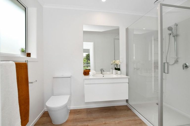 Photo of property in 1 Hauhake Lane, Omokoroa, 3114