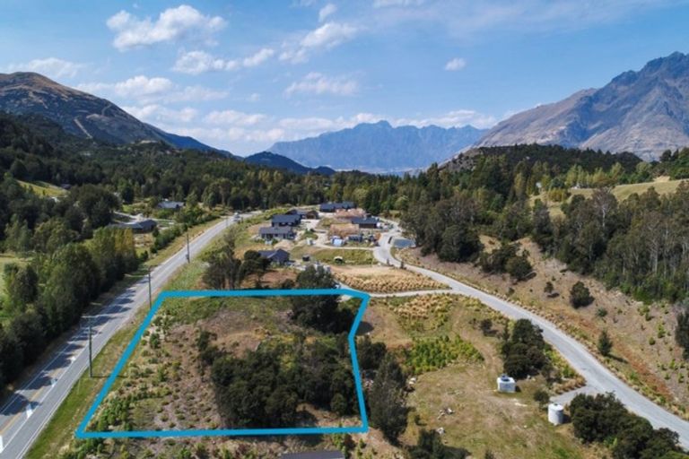 Photo of property in 17 Peregrine Falcon Road, Mount Creighton, Queenstown, 9371