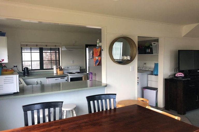 Photo of property in 884b Papamoa Beach Road, Papamoa Beach, Papamoa, 3118