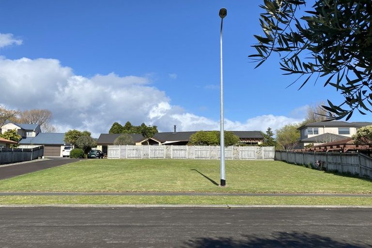 Photo of property in 28 Regent Drive, Paraparaumu Beach, Paraparaumu, 5032