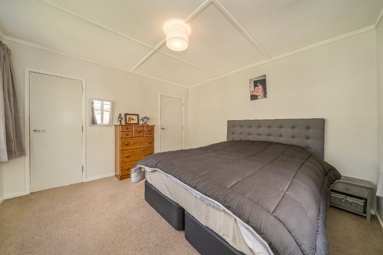 Photo of property in 26 Cleland Crescent, Naenae, Lower Hutt, 5011