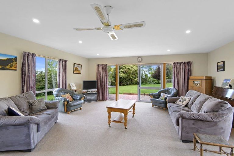 Photo of property in 980 Oxford Road, Fernside, Rangiora, 7471