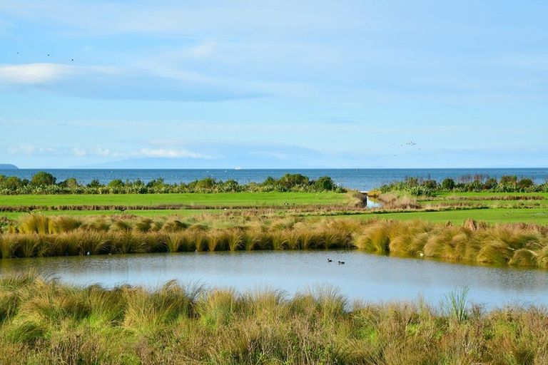 Photo of property in 29 Hurihuri Road, Okura Bush, Silverdale, 0794