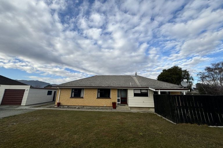 Photo of property in 121 Waenga Drive, Cromwell, 9310