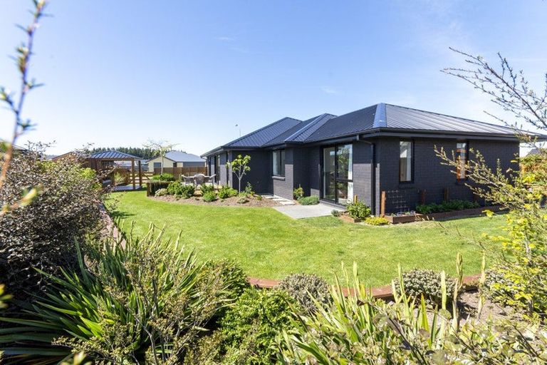 Photo of property in 37 Claremont Crescent, Amberley, 7410