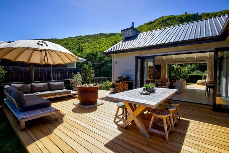 Photo of property in 48 Norfolk Street, Arrowtown, 9302