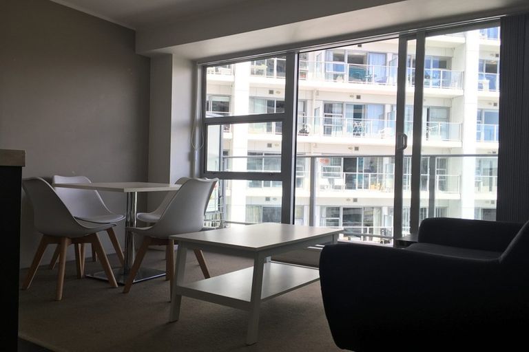 Photo of property in The Volt Apartments, 920/430 Queen Street, Auckland Central, Auckland, 1010
