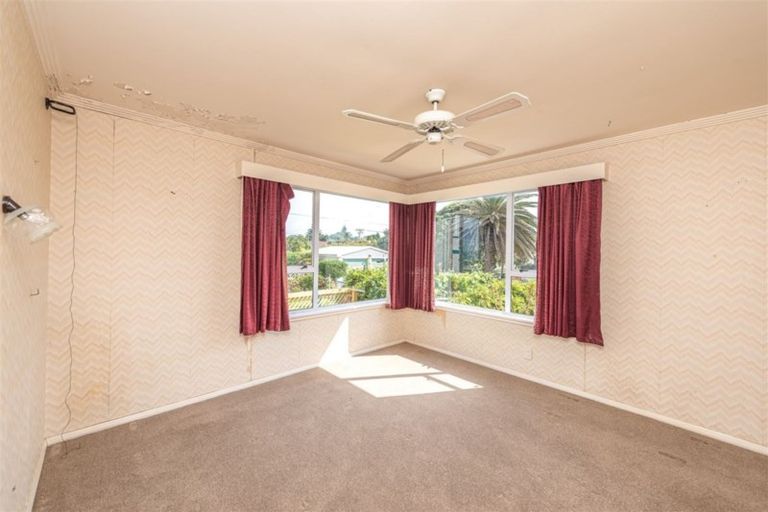 Photo of property in 93 Karaka Street, Castlecliff, Whanganui, 4501