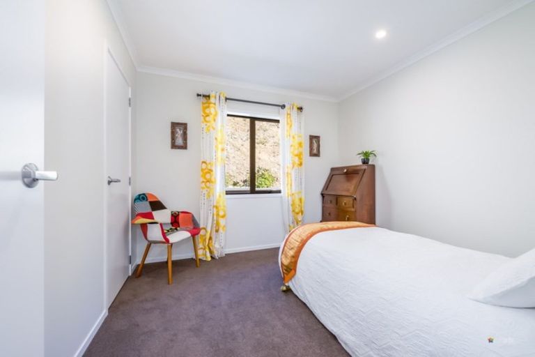 Photo of property in 79 Riverstone Drive, Riverstone Terraces, Upper Hutt, 5018