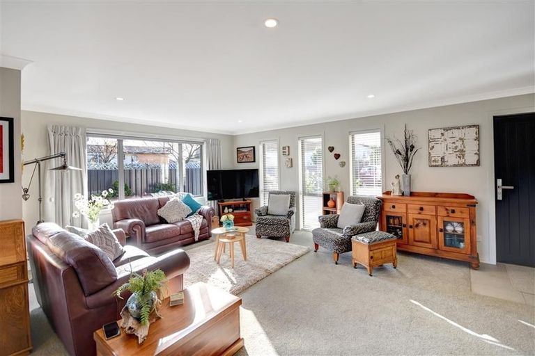 Photo of property in 28b Argyle Street, Mosgiel, 9024