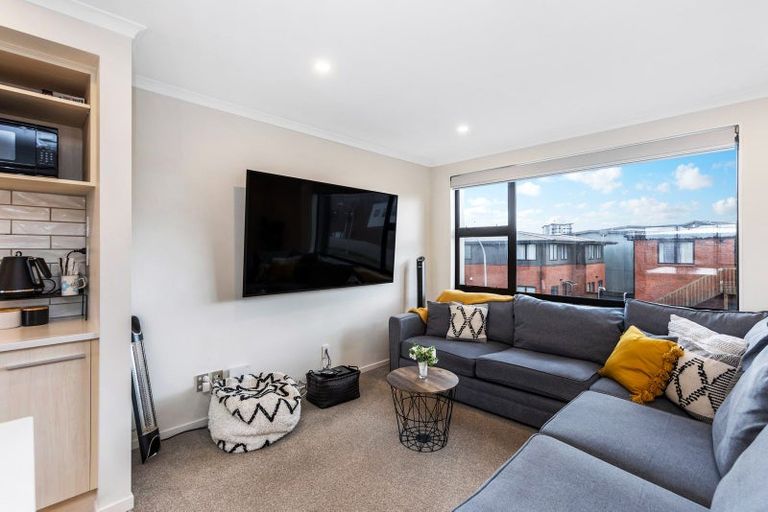 Photo of property in 47 Mahalo Avenue, Wiri, Auckland, 2104