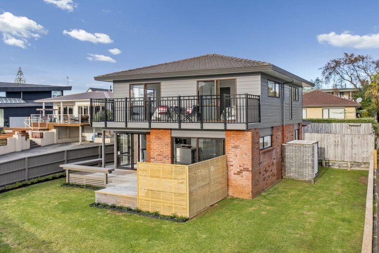 Photo of property in 1/42 Kiwi Esplanade, Mangere Bridge, Auckland, 2022