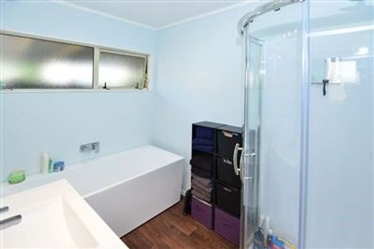 Photo of property in 3/372 Whangaparaoa Road, Stanmore Bay, Whangaparaoa, 0932