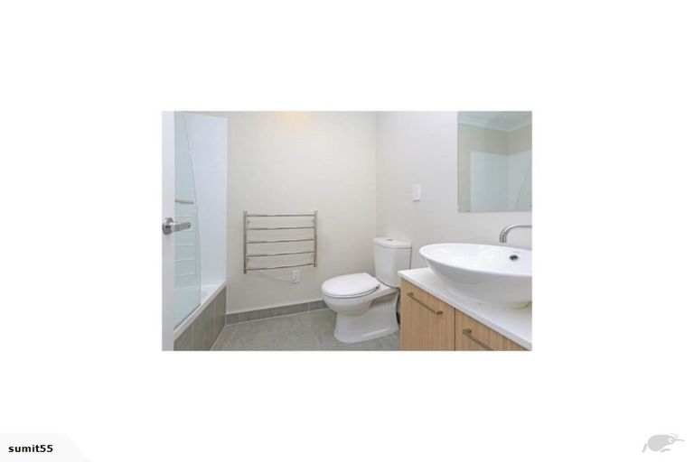 Photo of property in 55 Arrowsmith Drive, Flat Bush, Auckland, 2019