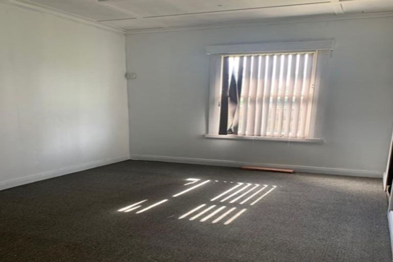 Photo of property in 85 Kolmar Road, Papatoetoe, Auckland, 2025