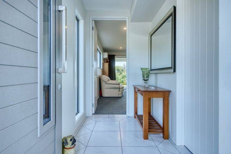 Photo of property in 91 Beach Road, Kakapotahi, Ross, 7885