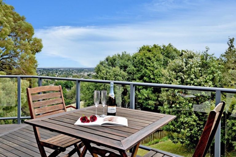 Photo of property in 3 Kauri Lane, Red Hill, Papakura, 2110