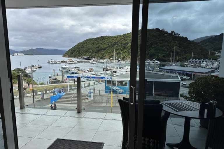 Photo of property in Oxleys Rock Apartments, 205/6 London Quay, Picton, 7220