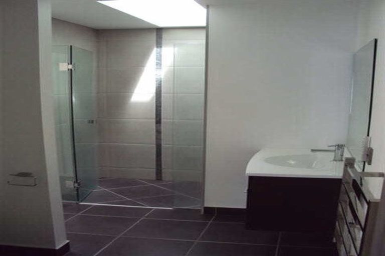 Photo of property in 22d Cameron Road, Hamilton East, Hamilton, 3216