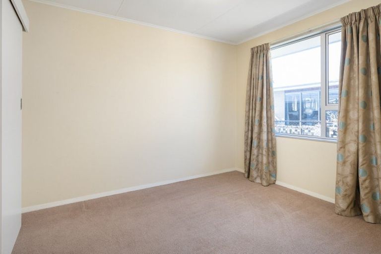 Photo of property in 2/138 Budge Street, Riversdale, Blenheim, 7201