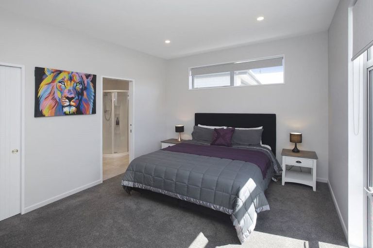 Photo of property in 16 Glen Rosa Lane, Broomfield, Christchurch, 8042