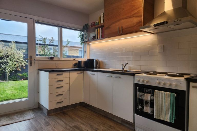 Photo of property in 3/30 Geraldine Street, Edgeware, Christchurch, 8013