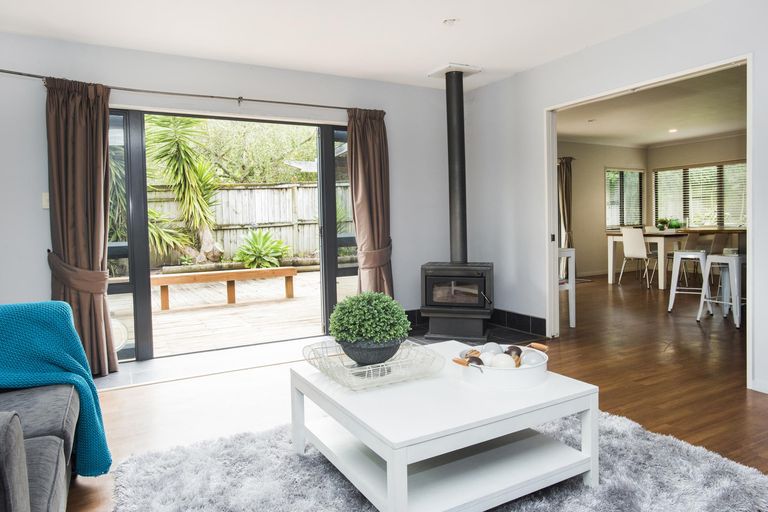 Photo of property in 1 Stanford Crescent, Whataupoko, Gisborne, 4010