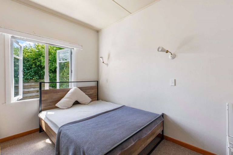 Photo of property in 4 Old Onerahi Road, Onerahi, Whangarei, 0110