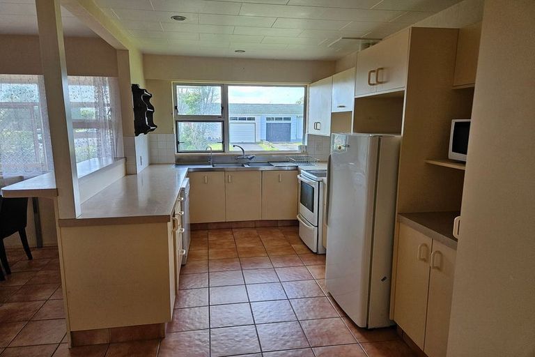 Photo of property in 9 Kapiti Place, Awapuni, Palmerston North, 4412