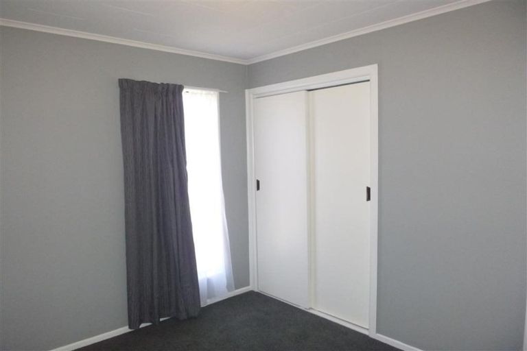 Photo of property in 206 Major Drive, Kelson, Lower Hutt, 5010