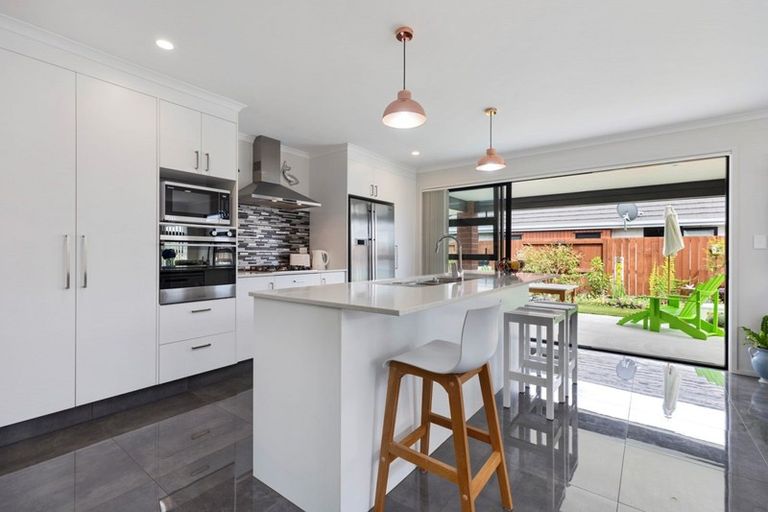 Photo of property in 62 Farrier Street, Papamoa, 3118