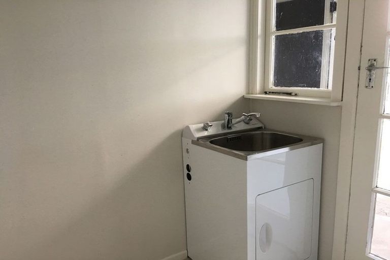 Photo of property in 94 Mahia Road, Manurewa, Auckland, 2102