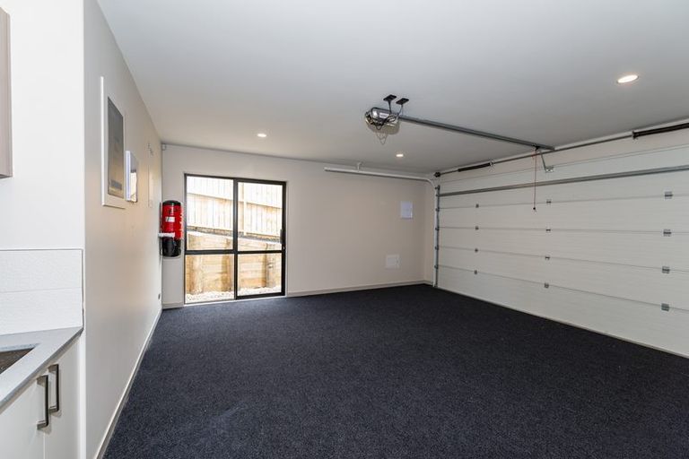 Photo of property in 14 Drover Close, Flat Bush, Auckland, 2019