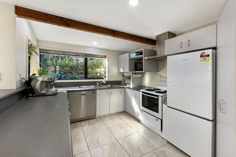Photo of property in 2/53 Mcfaddens Road, St Albans, Christchurch, 8052