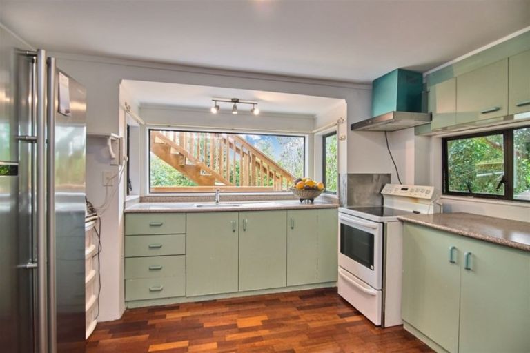 Photo of property in 32 Moorgreen Heights, Torbay, Auckland, 0630