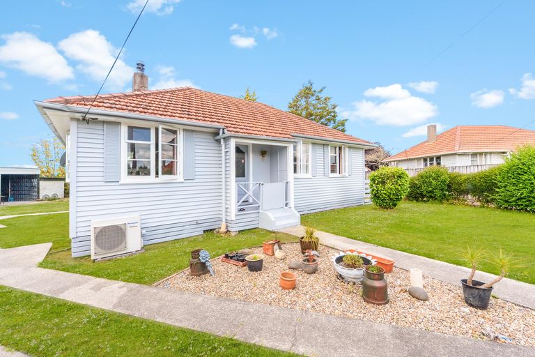 Photo of property in 8 Craig Crescent, Morrinsville, 3300