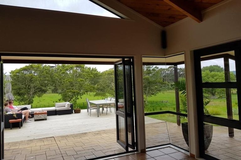 Photo of property in 1475 State Highway 16, Waimauku, 0883