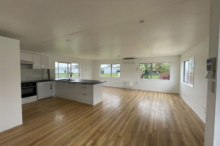 Photo of property in 40 Sequoia Crescent, Owhata, Rotorua, 3010