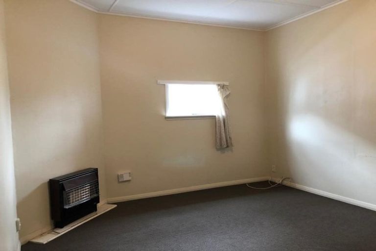 Photo of property in 240 Ferguson Street, Palmerston North, 4410