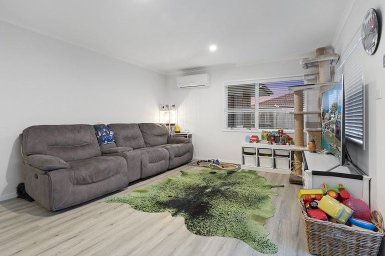 Photo of property in 84 Penetaka Heights, Pyes Pa, Tauranga, 3112