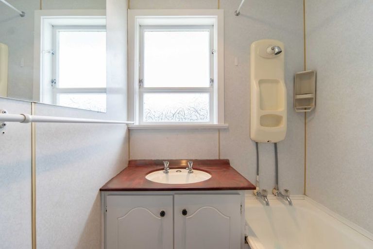 Photo of property in 7 Thornton Place, Melville, Hamilton, 3206