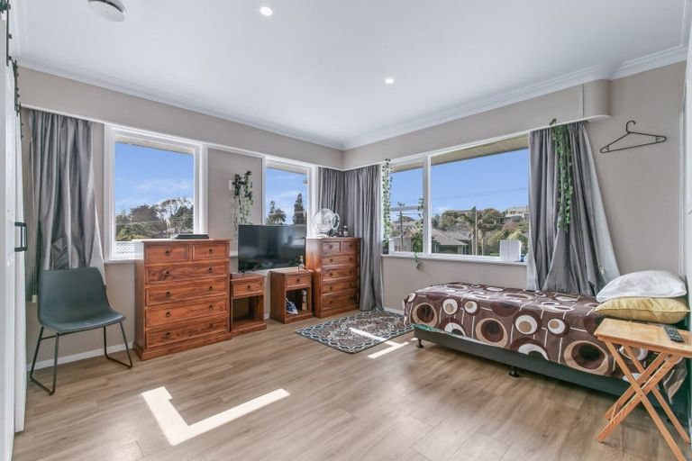 Photo of property in 31 Kawiu Road, Levin, 5510