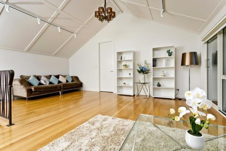 Photo of property in 187 Okura River Road, Okura, Albany, 0792