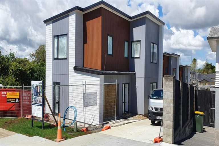 Photo of property in 21c Andrew Road, Howick, Auckland, 2010