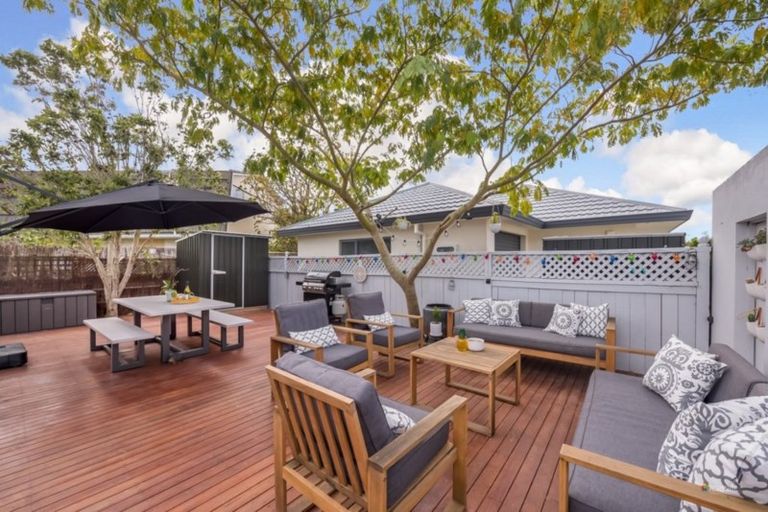 Photo of property in 5 Boulcott Street, Boulcott, Lower Hutt, 5010