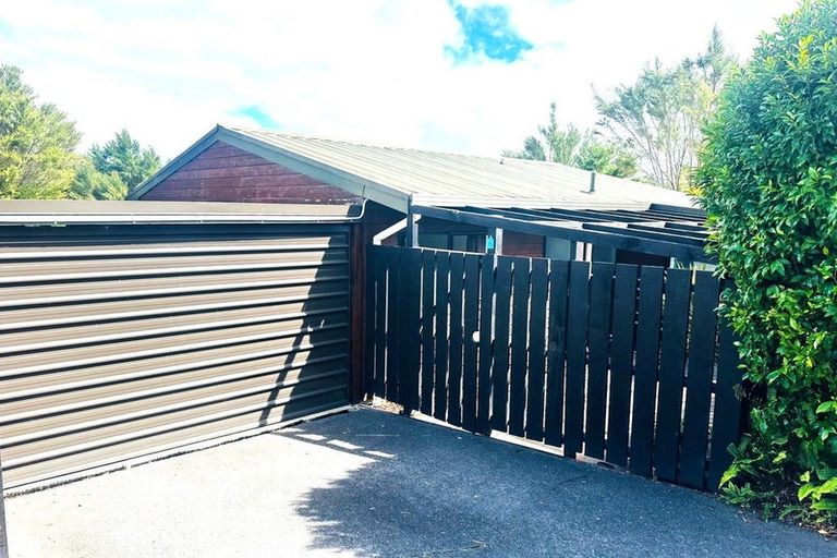 Photo of property in Cedar Court, 3/1 Ash Grove Circle, Haruru, 0204