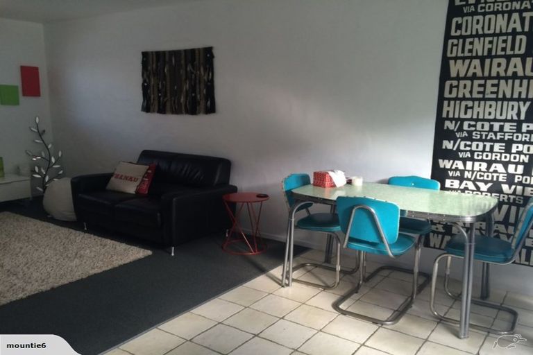 Photo of property in 4/271 Oceanbeach Road, Mount Maunganui, 3116