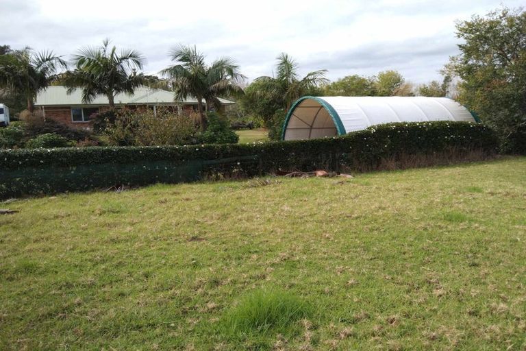 Photo of property in 11 Te Pahi River Drive, Paparoa, Maungaturoto, 0583
